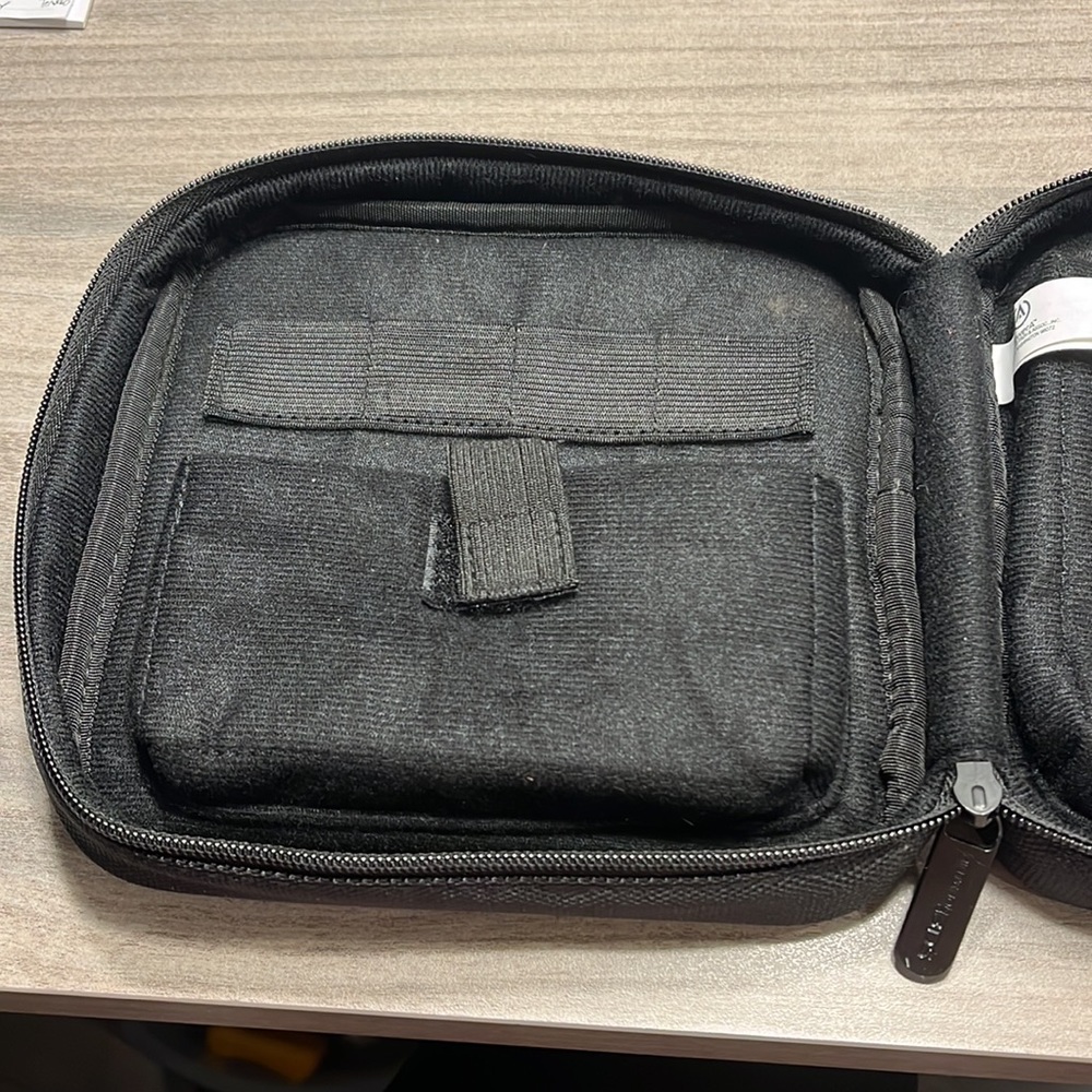 Nintendo 3DS Case - Picture 2 of 4